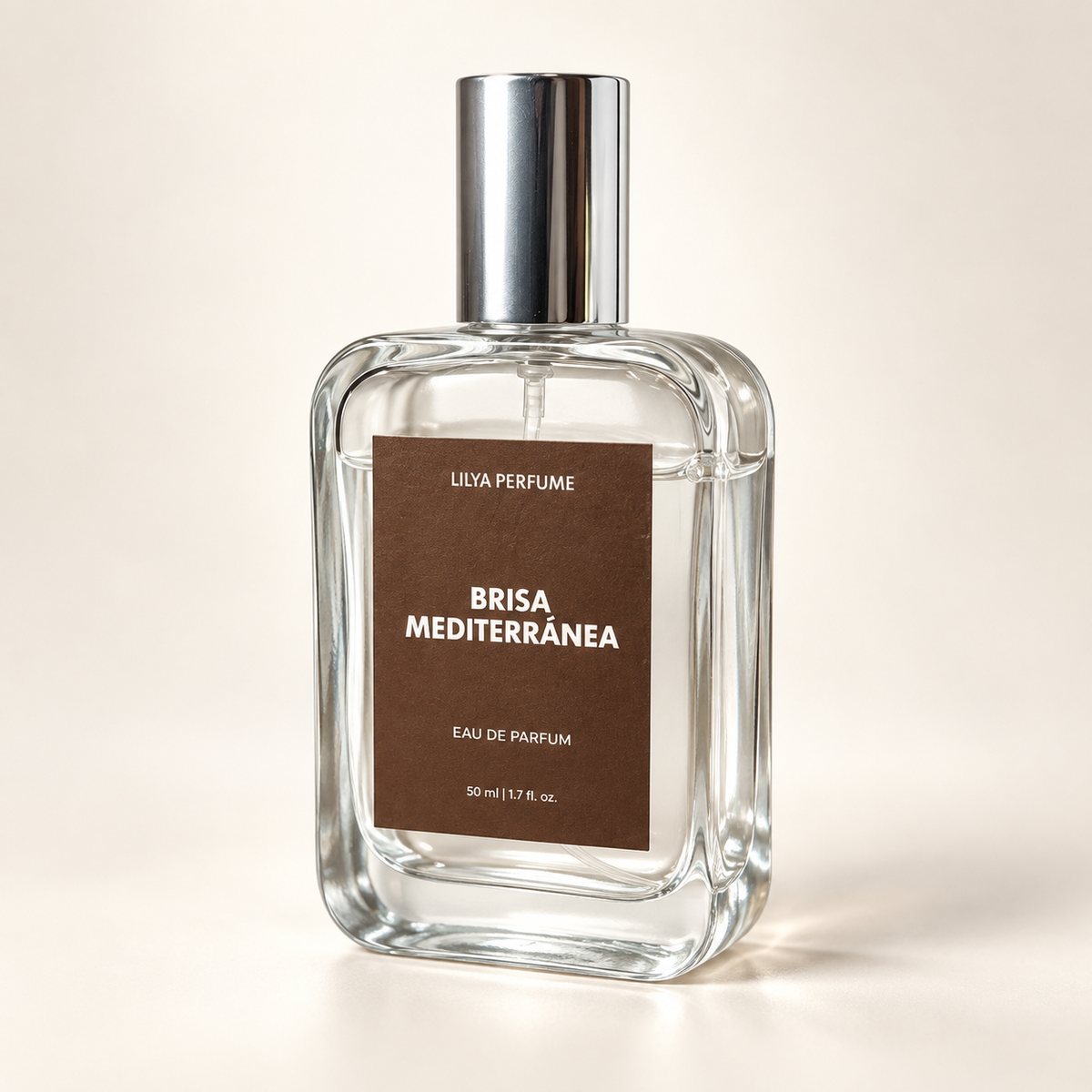 Brisa Mediterránea, fragancia cítrica y afrutada de Lilya Perfume